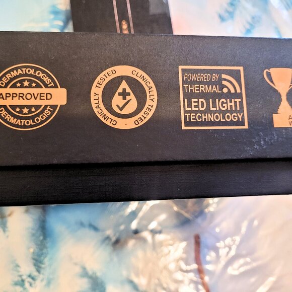 Glo24K 7 Color LED Neck and Face Beauty Massager Anti-Aging Device - Picture 4 of 5